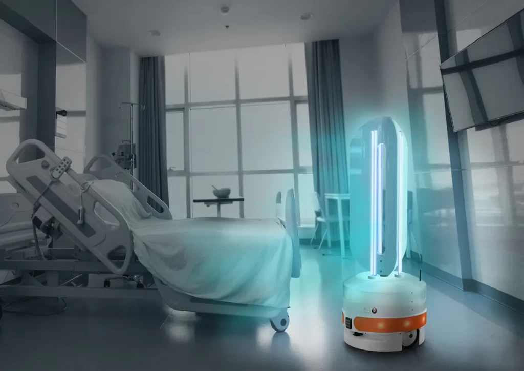 TIAGo Base in its UV-lights configurations to disinfect hospitals