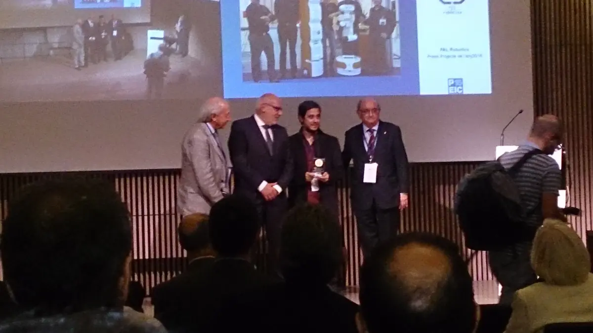 PAL Robotics receives the award for TIAGo robot at Nit de la Robòtica