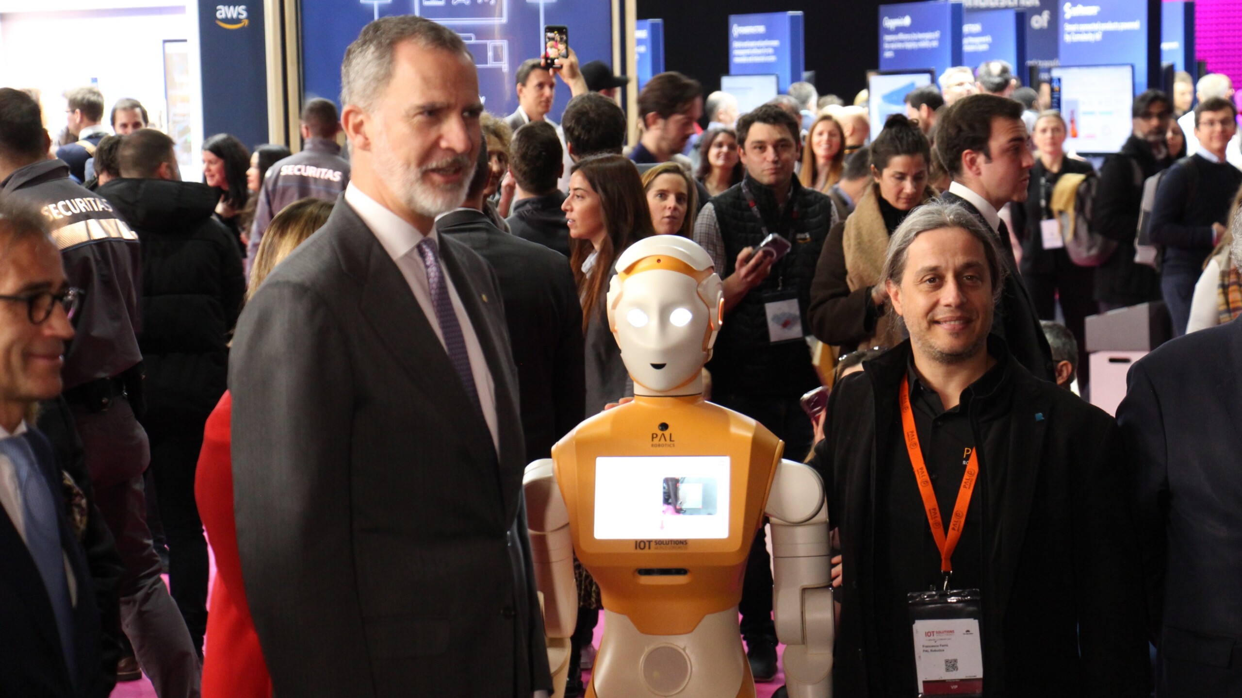 His Majesty the King Felipe VI of Spain and robot ARI